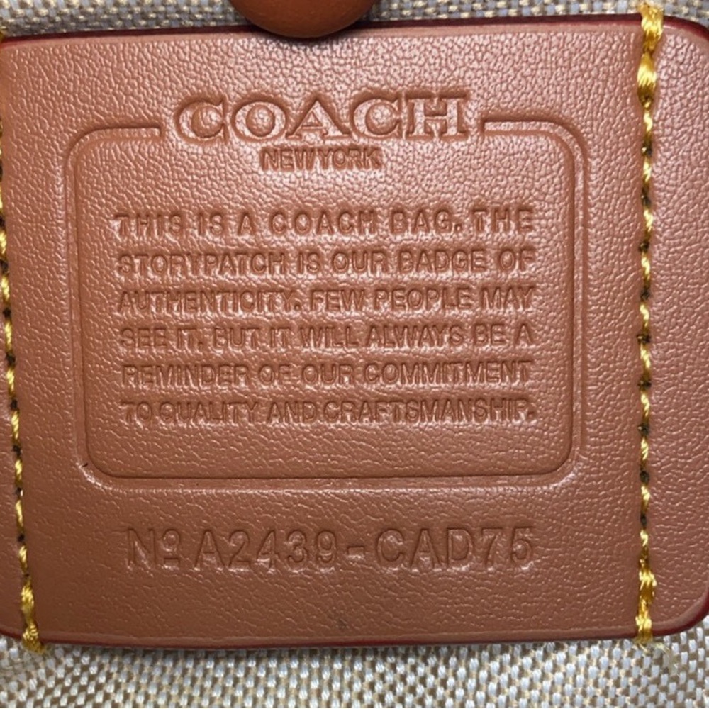 Coach bag in black - Picture 9 of 9